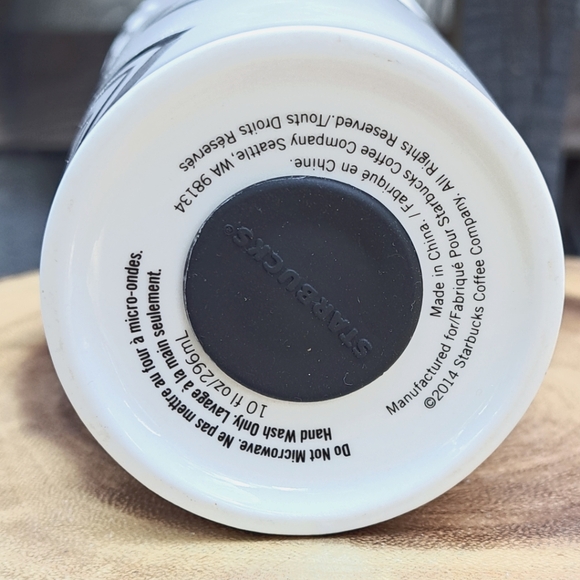 Starbucks Coffee Mug Ceramic Mug with Lid Abstract Geometric 10 Fl. Oz. (2014) - Picture 8 of 9